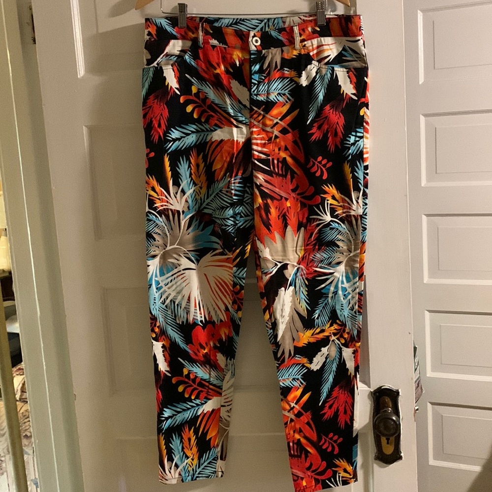 Fun summer Frank Lyman pants EUC